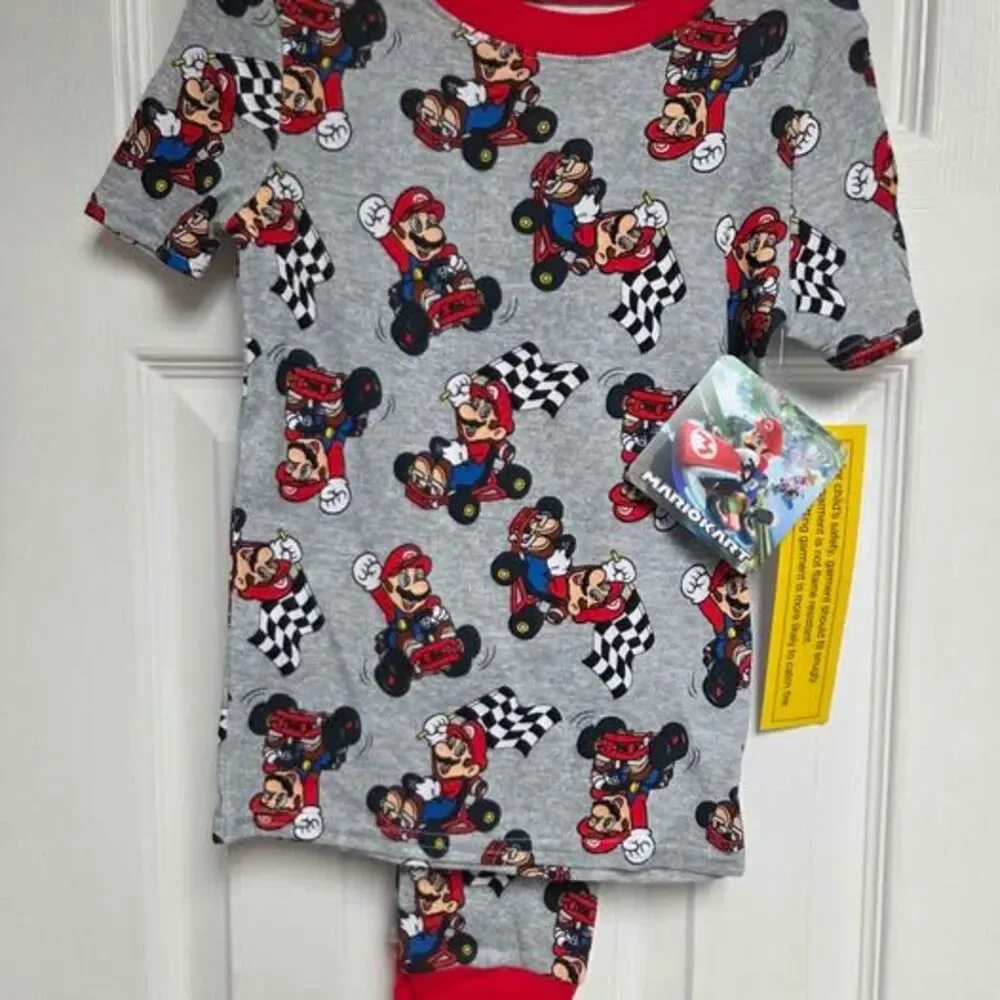 Mariokart boys pajama set size 6 new with tags